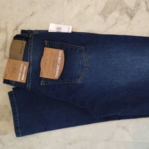 Weatherproof Vintage jeans.